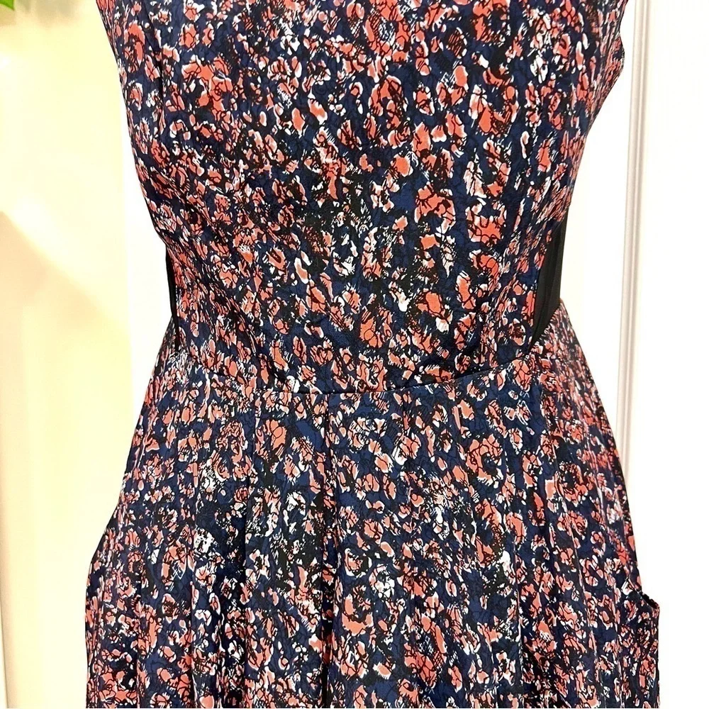 BCBGeneration Women's Size 4 Blue Red Ditzy Floral Motif mesh lined cottagecore